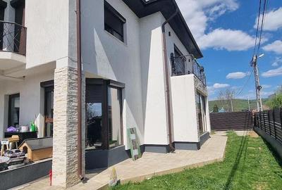 Casă cu Teren 450 Mp în Valea Mare - 10