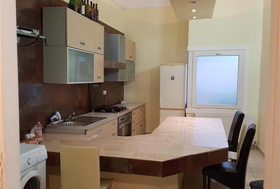 Apartament cu 2 camere decomandat în Central - 15