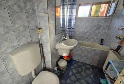 Re?i?a, apartament 4 camere, 100 mp, etaj 2, zona Micro II - 5