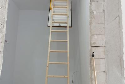 Casă cu 4 camere cu Canalizare în Central - 21