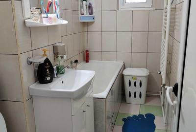 Garsonieră decomandată în Central - 7