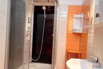 Apartament cu 3 camere decomandat în Central - 9