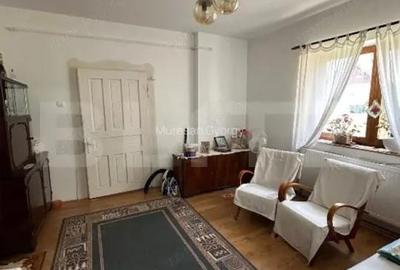 Casă cu 2 camere cu Teren 1700 Mp în Leordeni - 7