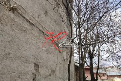 Teren în Eminescu - 2