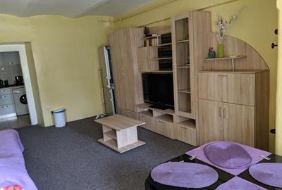 Garsonieră semidecomandată, mobilată în Semicentral