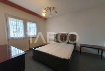 Apartament de inchiriat 2 camere decomandat 60 mp zona Octav - 6