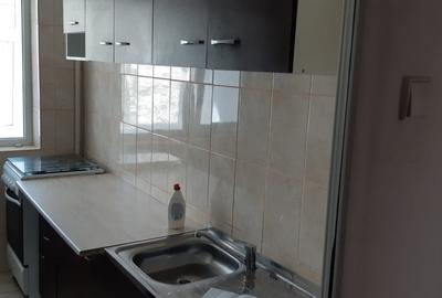 2 camere, Tatarasi - Piata Chirila, etaj 3/8 - 5