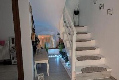 Casa P+M de vanzare in ?endreni 162 mp, teren 700... - 9