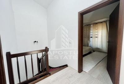 Casa cu 4 camere , 2 bai si curte proprie , in Dumbravita - 8