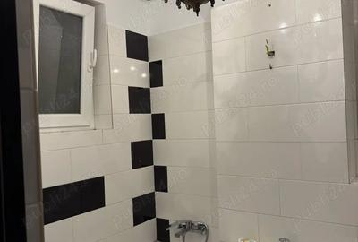 Vand apartament 2 camera in Hunedoara, zona Micro 4 - 9