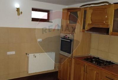 DE INCHIRIAT: Casa / Vila P+1 - Zona Centrala BAIA MARE - 7