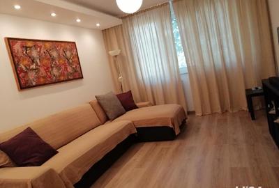 Apartament cu 4 camere decomandat în Apusului - 1