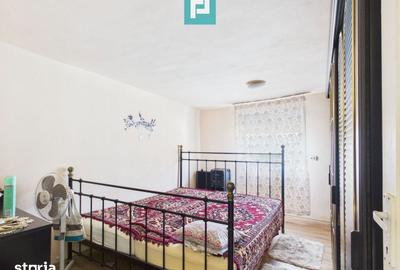 Casă cu 3 camere cu Teren 2100 Mp în Vărădia de Mureș - 4