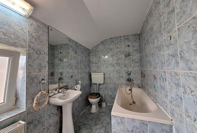 Casă cu 4 camere cu Canalizare în Florești - 10