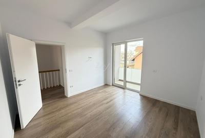 Duplex cu 4 camere cu Canalizare în Braytim - 13