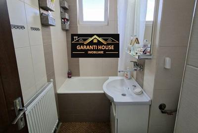Apartament cu 2 camere decomandat în Traian - 2