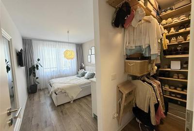 Apartament cu 2 camere decomandat, mobilat în Tractorul - 10