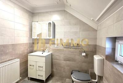 Casă cu 3 camere cu Canalizare în Central - 7