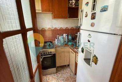 Zona Milcov , 2 camere , 39.000 Euro , eraj 3 - 6