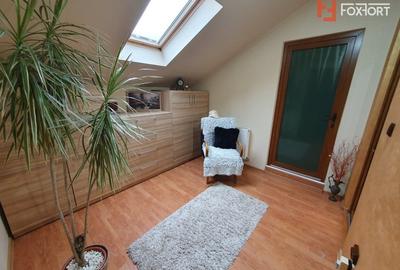 Oportunitate de investitie: 2 case total 8 camere si SAD - Freidorf - 12