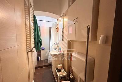 Apartament cu 3 camere decomandat în Central - 1