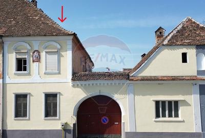 Casa cu istorie in inima Dumbraveniului 15 min. de... - 20