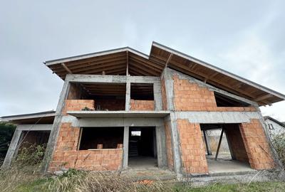 Casă cu 4 camere în Agigea - 1