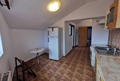 Garsonieră decomandată în Valea Aurie - 4