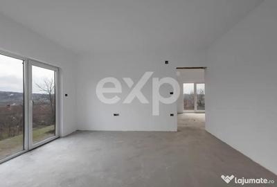 Casă cu 5 camere cu Teren 1553 Mp în Silagiu - 7