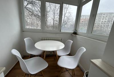 Apartament cu 3 camere decomandat, mobilat în Titan - 12