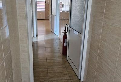 Spațiu comercial, de 189 mp, în Central - 6