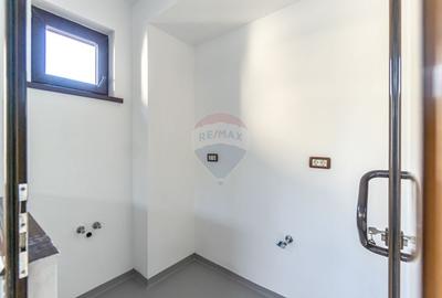 Spatiu de inchiriat in Tractorul - 125 mp, renovat - 14