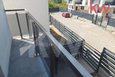 Casă cu 3 camere cu Teren 360 Mp în Cârcea - 2