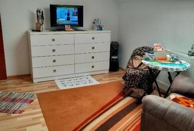 Apartament cu 3 camere decomandat în Central - 6