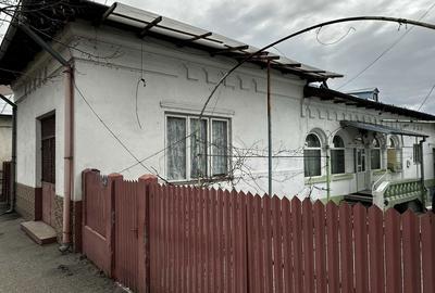 Casă cu 4 camere cu Teren 500 Mp în Central - 3