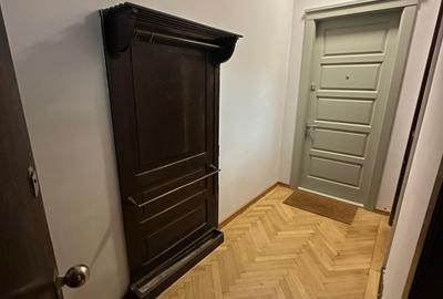 Apartament cu 2 camere semidecomandat, mobilat în P-ța Rosetti - 9