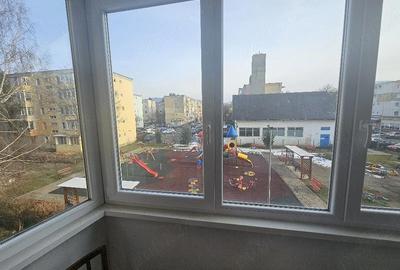 Apartament cu 2 camere decomandat în Electroprecizia - 2