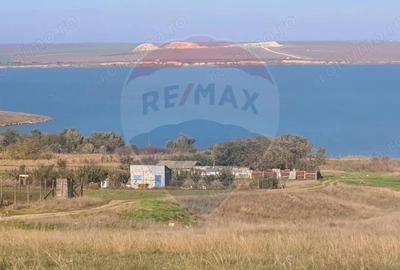 Teren de 5000 mp, în Nord - 7