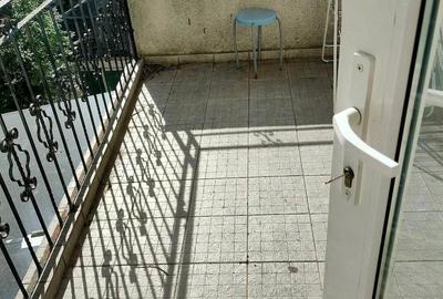 Casă cu 5 camere cu Teren 327 Mp în Km 5 - 5