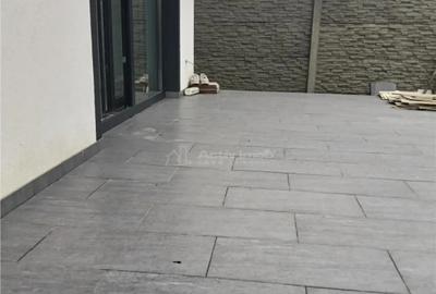 Casă cu 4 camere cu Teren 400 Mp în Buda - 1