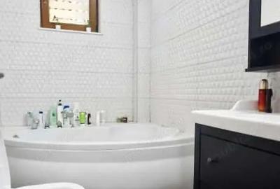 Inchiriere apartament cu trei camere vila Kisseleff - 3