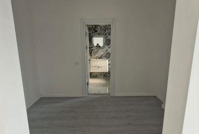 Casă cu 4 camere în Ostratu - 14