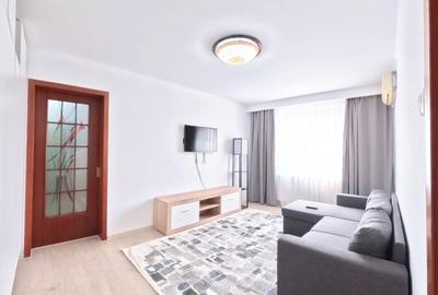 Apartament cu 3 camere semidecomandat, mobilat în Trafic Greu - 1