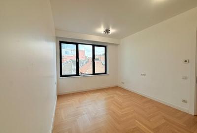 Apartament cu 4 camere, mobilat în Capitale - 16