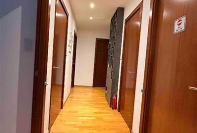 Apartament cu 4 camere decomandat, mobilat în Iancu Nicolae