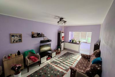 Apartament cu 3 camere decomandat în Piața Centrală - 3