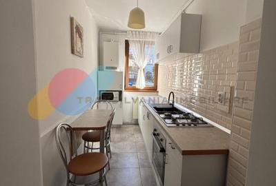 Apartament 3 camere decomandat, mobilat si utilat, str Horea - 4