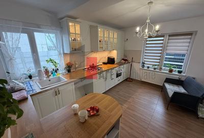 Duplex cu 4 camere cu Canalizare în Exterior Est - 8