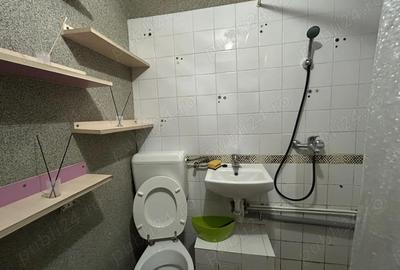 Inchiriez apart.1 cam,str.Avrig,cu termoteca, modern,curat - 1