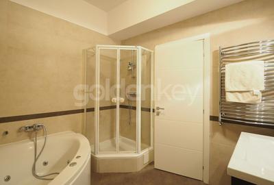 Apartament cu 4 camere si vedere panoramica - 13